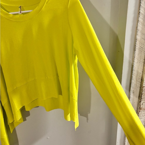 FP Movement Tempo Tee, NWOT! - Picture 2 of 5